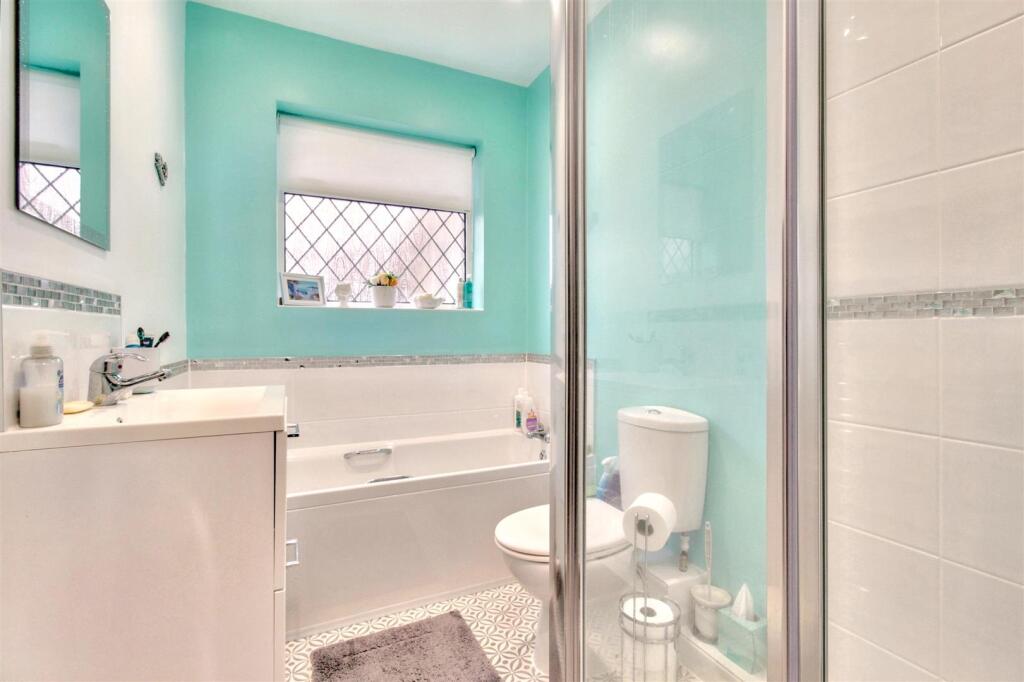 Additional property image - Alinora Crescent, Goring-By-Sea, Worthing