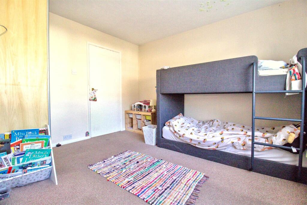 Additional property image - Goring Road, Goring-By-Sea, Worthing