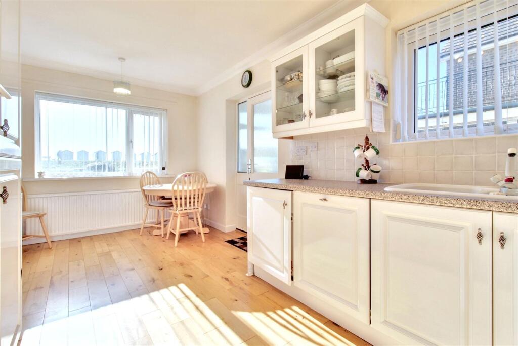 Additional property image - Marine Crescent, Goring-By-Sea
