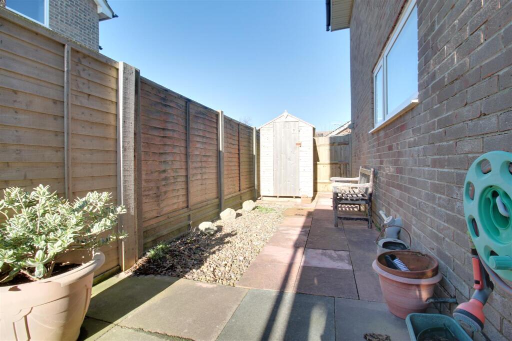 Additional property image - Marine Crescent, Goring-By-Sea