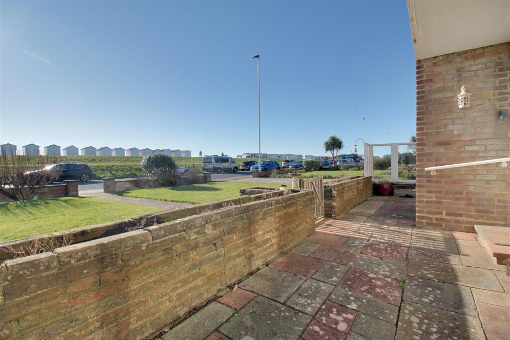 Additional property image - Marine Crescent, Goring-By-Sea