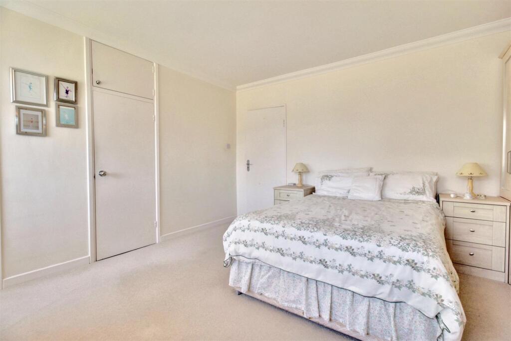 Additional property image - Marine Crescent, Goring-By-Sea