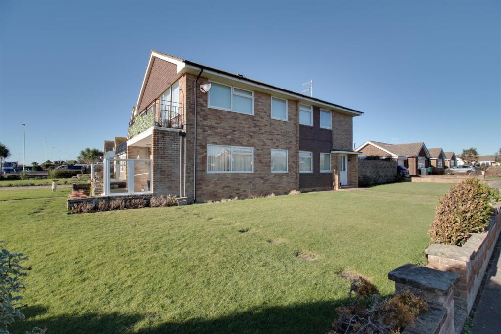 Additional property image - Marine Crescent, Goring-By-Sea