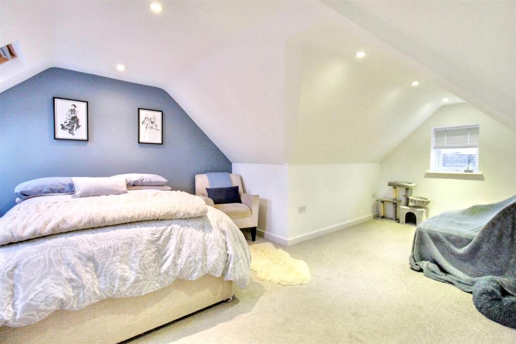 Additional property image - Seventh Avenue, Lancing