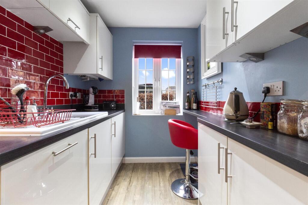Additional property image - Tagalie Square, Worthing