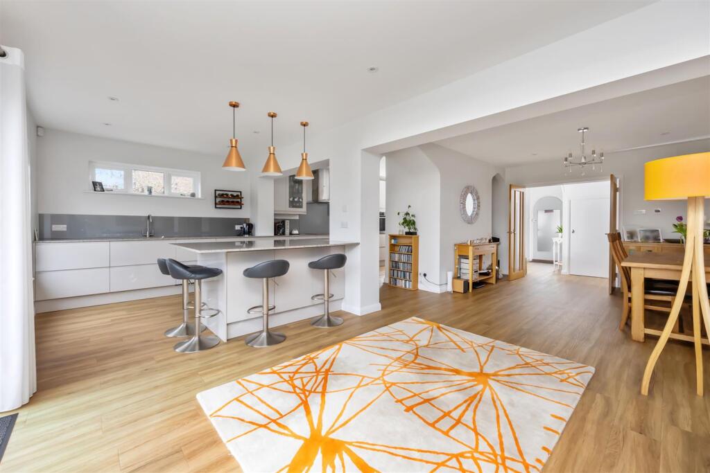 Additional property image - Arlington Close, Goring-By-Sea, Worthing