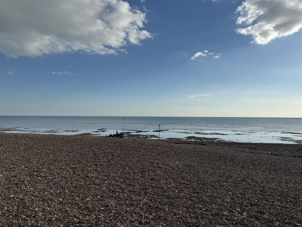 Additional image 5 of Marine Crescent, Goring-By-Sea, Worthing