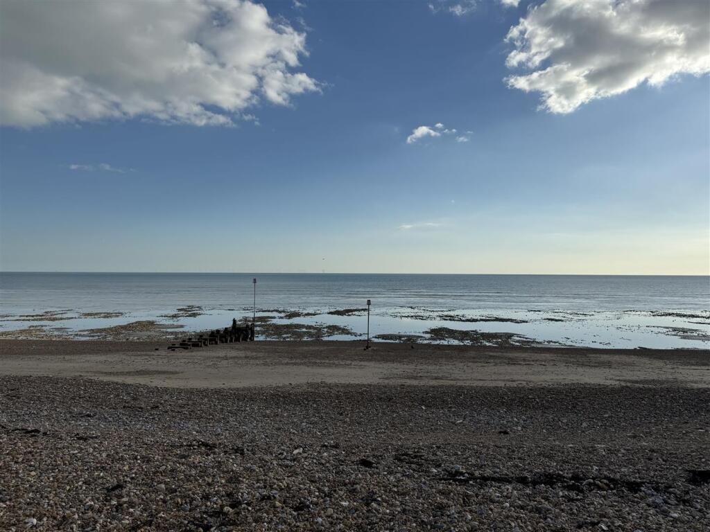 Additional image 7 of Marine Crescent, Goring-By-Sea, Worthing