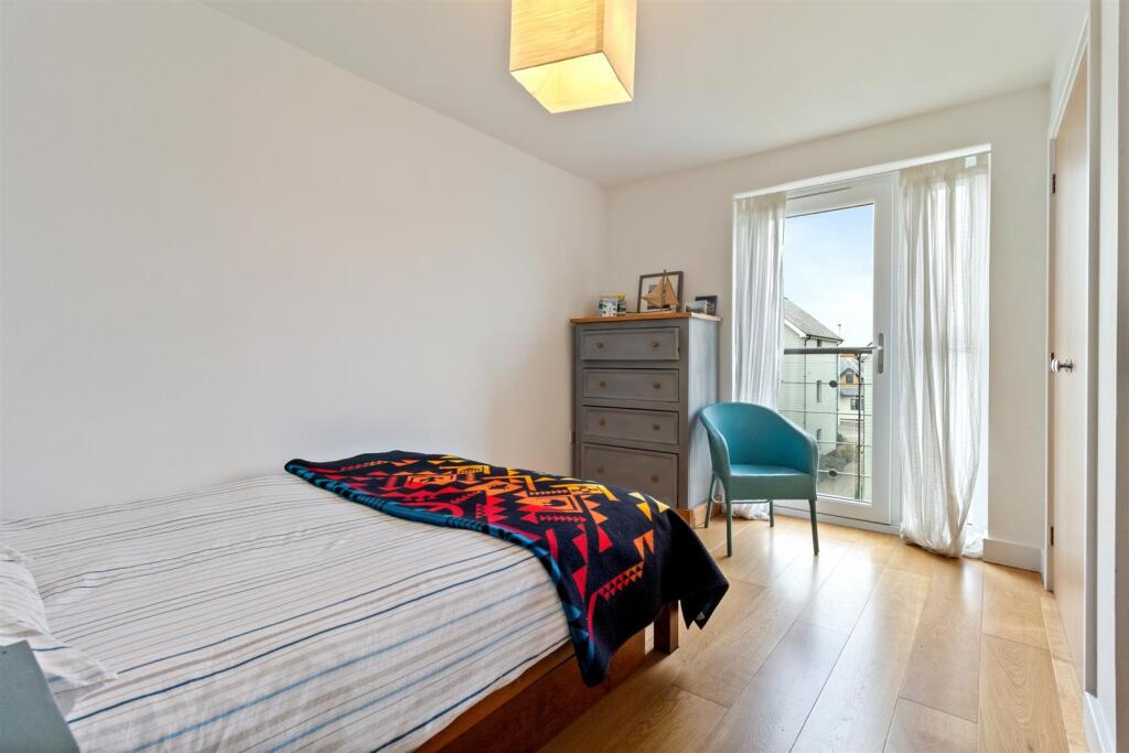 Additional image 8 of The Waterfront, Goring-By-Sea, Worthing