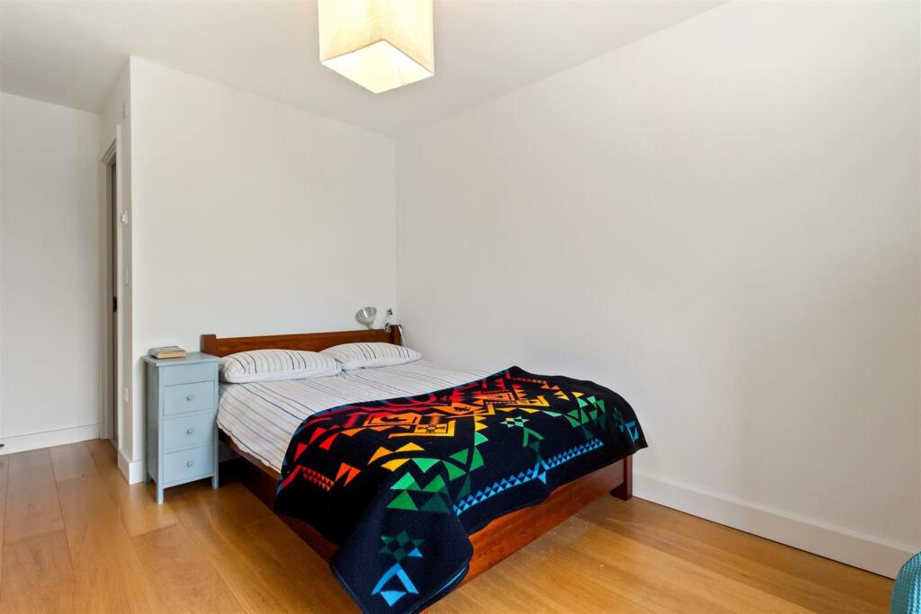 Additional image 10 of The Waterfront, Goring-By-Sea, Worthing