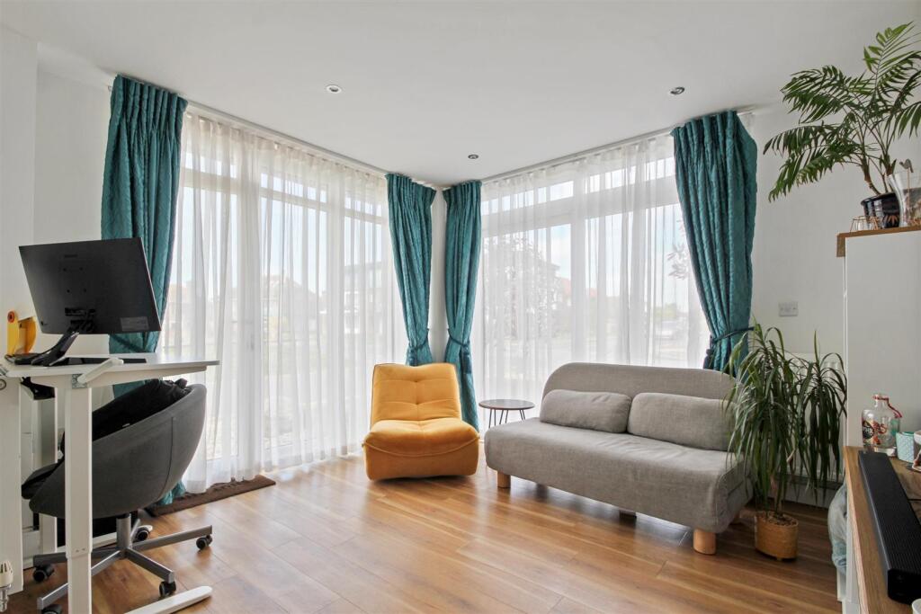 Additional image 7 of Eirene Road, Goring-By-Sea, Worthing