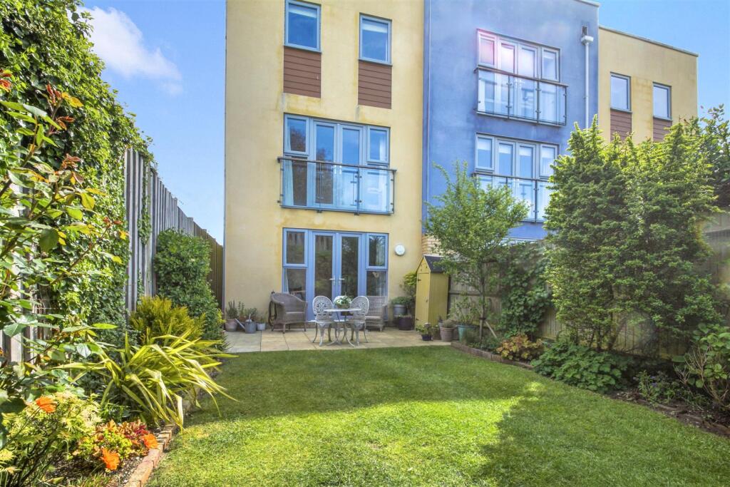 Additional image 24 of Bluebell Way, Goring-By-Sea