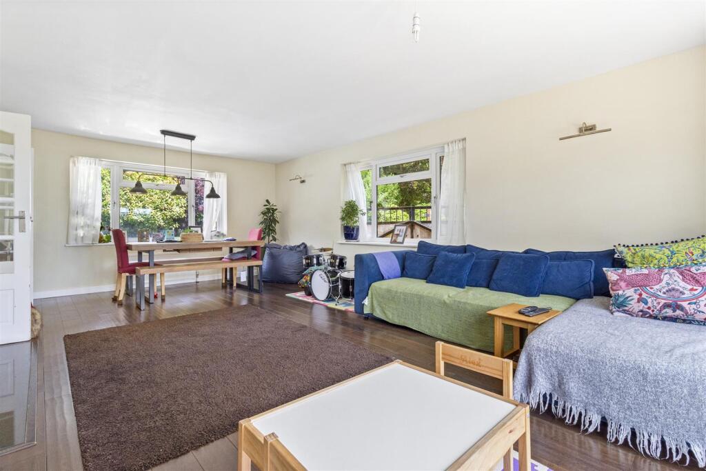 Additional image 3 of Whylands Crescent, Worthing