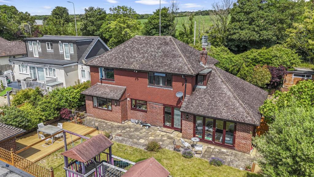 Additional image 18 of Whylands Crescent, Worthing