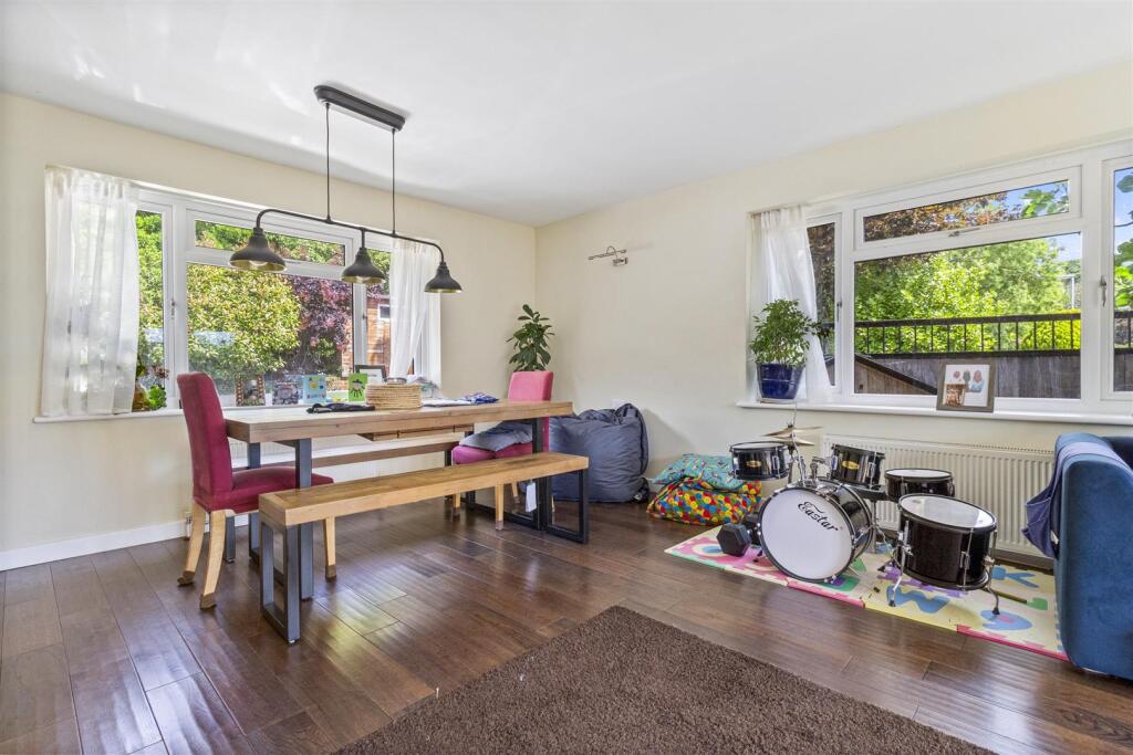 Additional image 19 of Whylands Crescent, Worthing