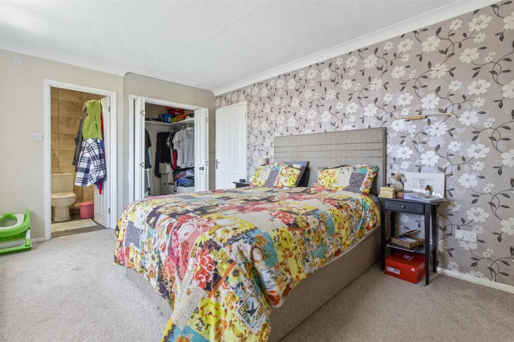 Additional image 21 of Whylands Crescent, Worthing