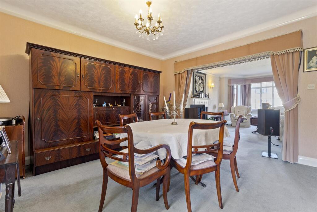 Additional image 10 of Chelwood Avenue, Goring-By-Sea, Worthing