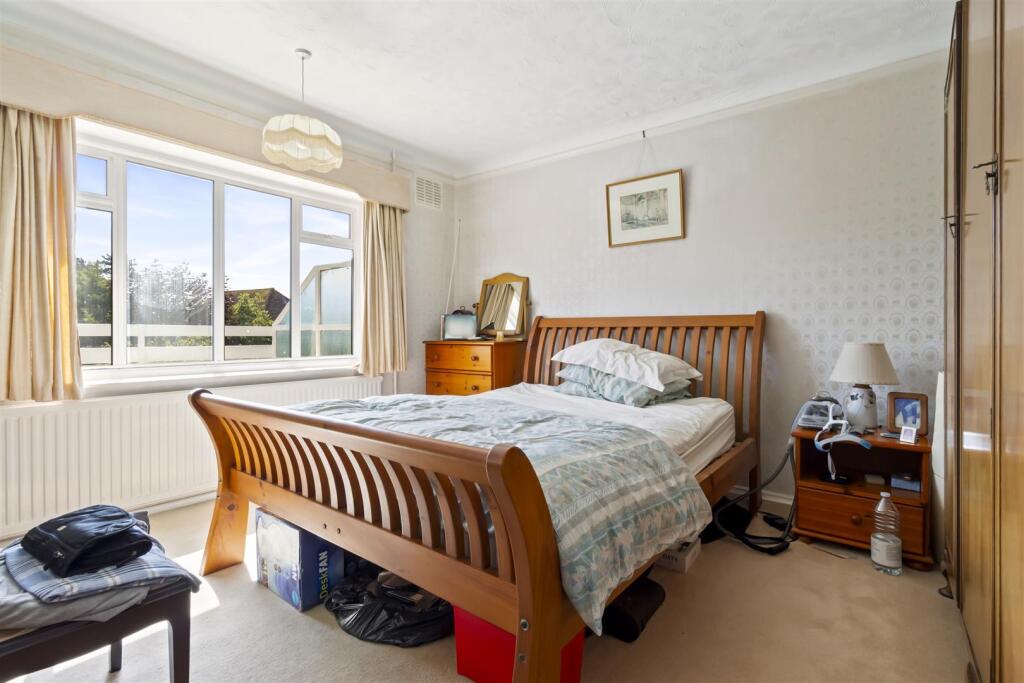 Additional image 23 of Chelwood Avenue, Goring-By-Sea, Worthing