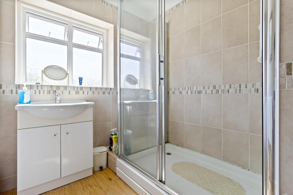 Additional image 25 of Chelwood Avenue, Goring-By-Sea, Worthing