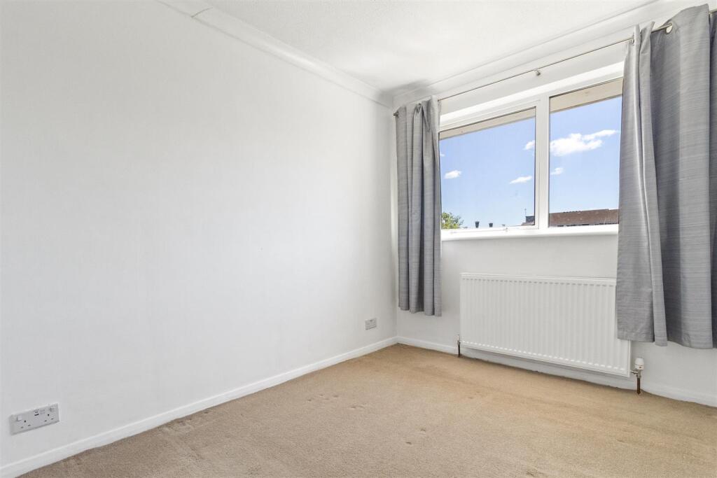 Additional image 10 of Coleridge Crescent, Goring-By-Sea, Worthing