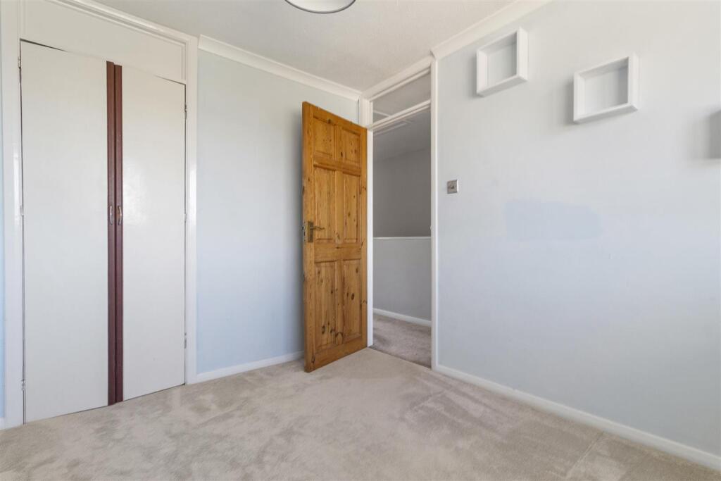 Additional image 14 of Coleridge Crescent, Goring-By-Sea, Worthing