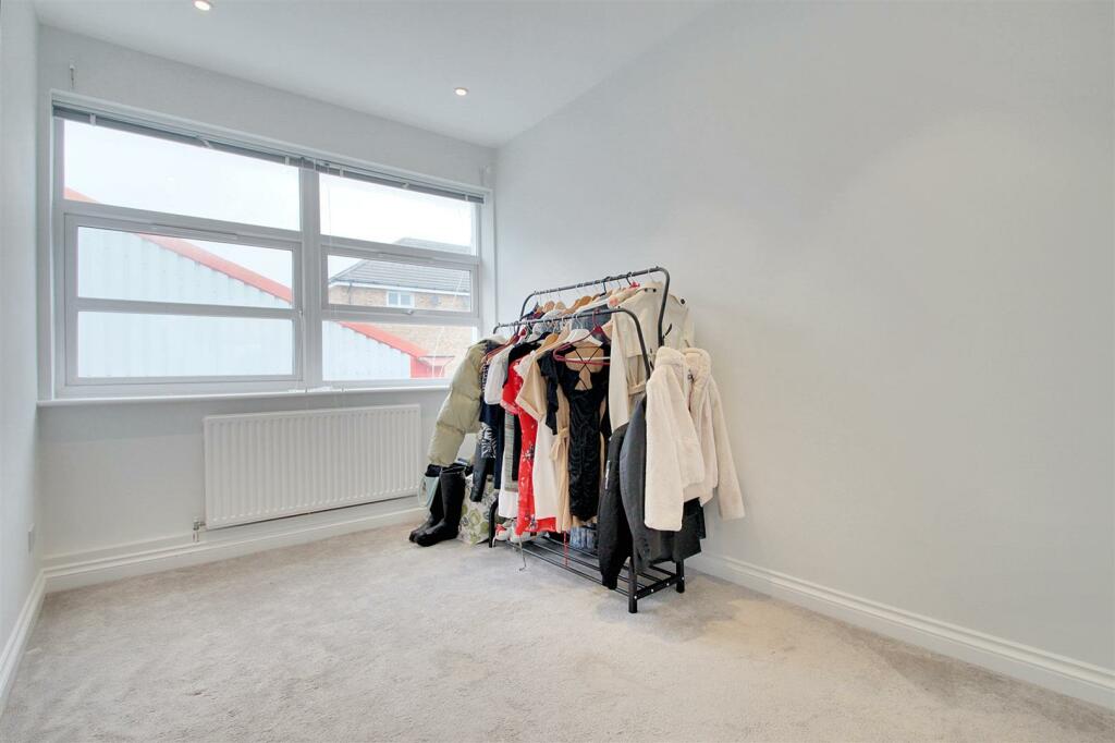 Additional property image - Harbour Way, Shoreham-By-Sea