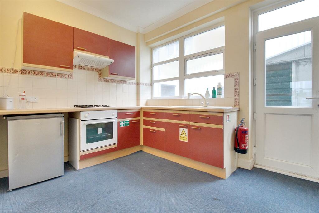Additional property image - Harbour Way, Shoreham-By-Sea