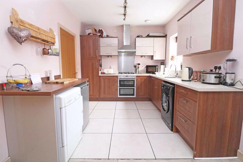 4 bedroom detached house for sale in Bluebell Road, Scartho, DN33