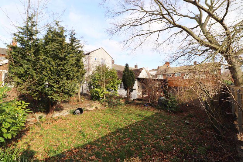 5 bedroom detached house for sale in Mill Road, Cleethorpes, DN35