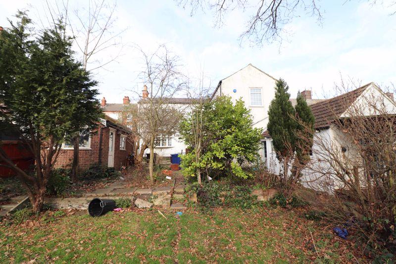 5 bedroom detached house for sale in Mill Road, Cleethorpes, DN35