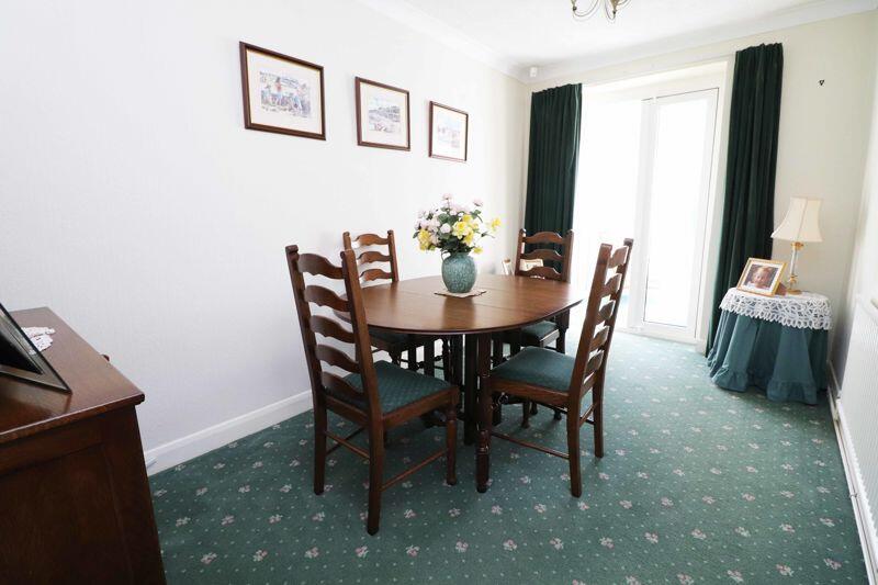 3 bedroom semidetached bungalow for sale in Brian Avenue, Cleethorpes