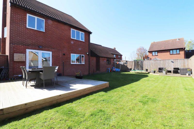 4 bedroom detached house for sale in Cormorant Drive, Grimsby, DN37