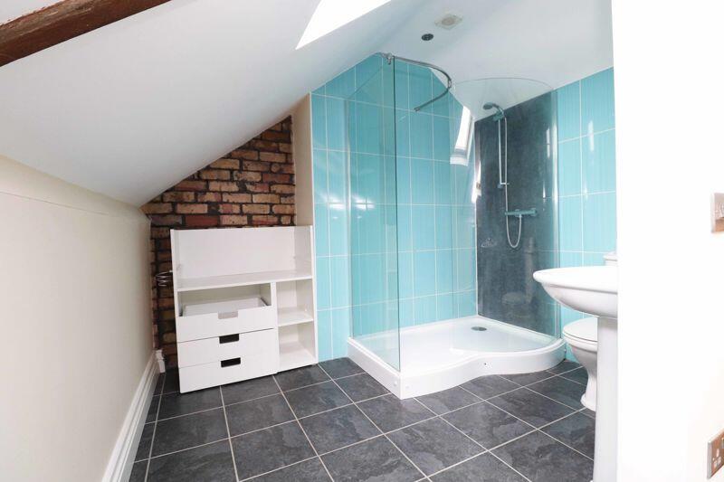 4 bedroom terraced house for sale in Bradford Avenue, Cleethorpes, DN35