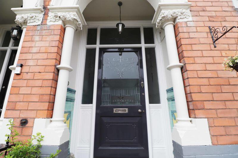 4 bedroom terraced house for sale in Bradford Avenue, Cleethorpes, DN35