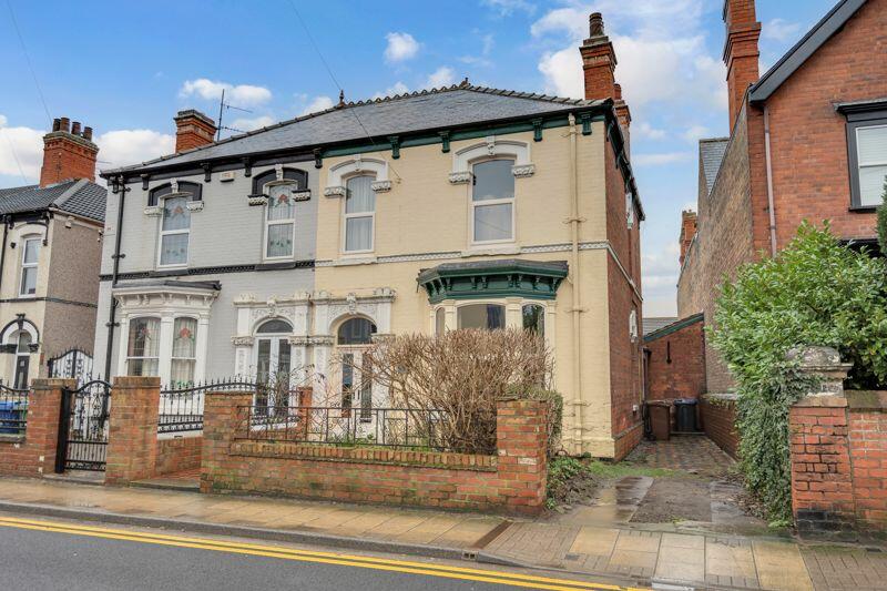 4 bedroom semidetached house for sale in Mill Road, Cleethorpes, DN35