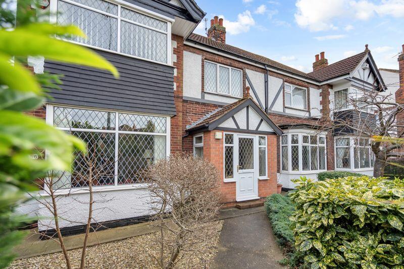 4 bedroom detached house for sale in Weelsby Road, Grimsby, DN32