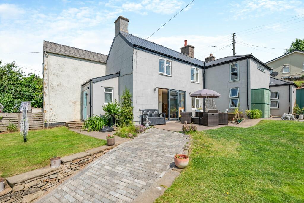 3 bedroom semidetached house for sale in Lower Road, Yorkley, Lydney, GL15