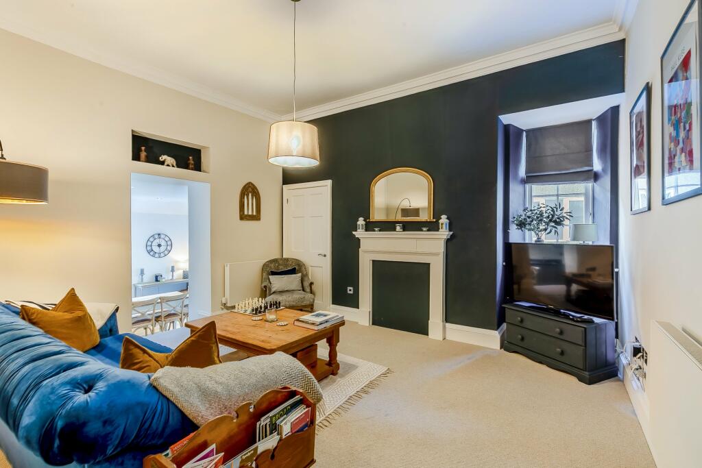 1 bedroom flat for sale in Crofts Lane, RossonWye, HR9