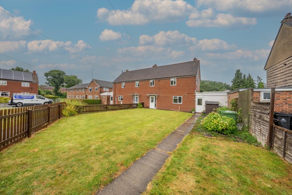 3 bedroom semi-detached house