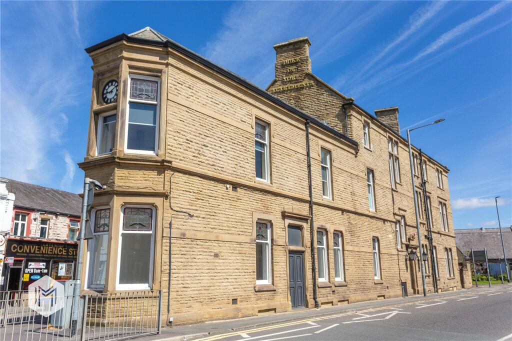 Additional property image - Colne Road, Burnley, BB10 1DU