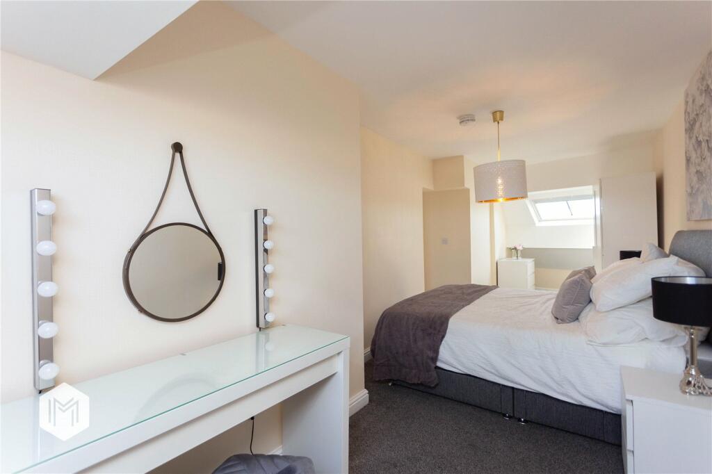 Additional property image - Colne Road, Burnley, BB10 1DU