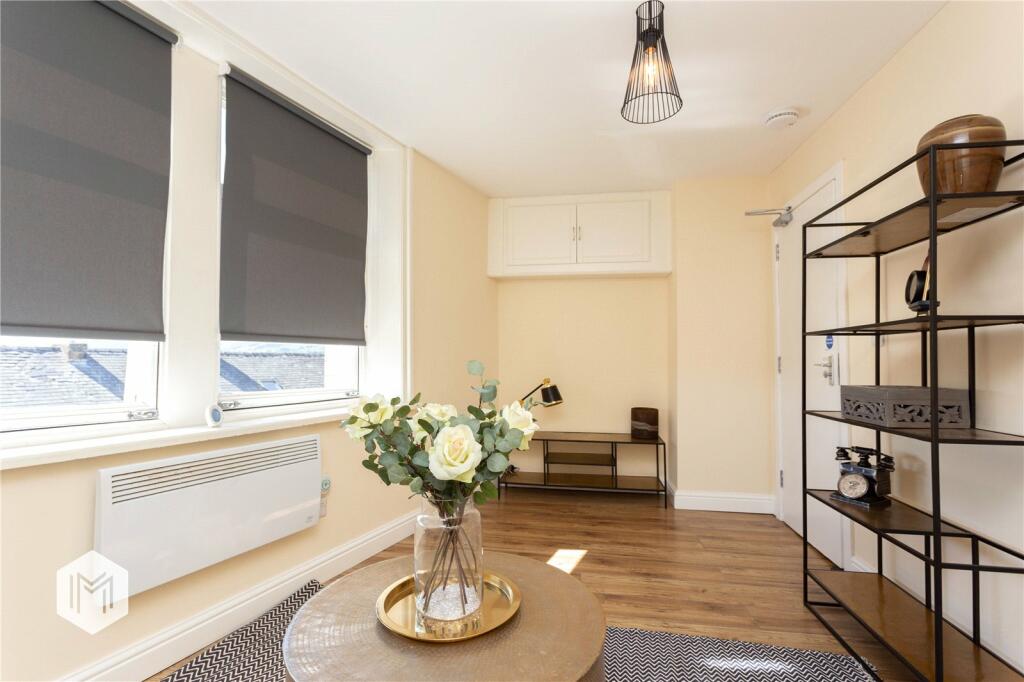 Additional property image - Colne Road, Burnley, BB10 1DU