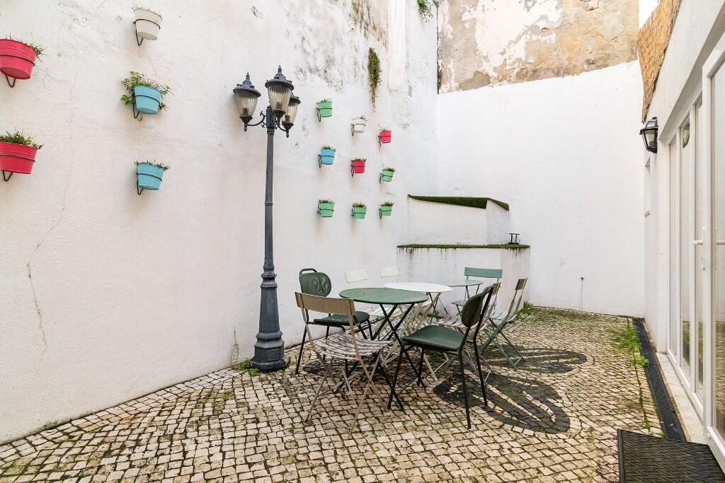 Main image of property: Lisbon, Lisbon