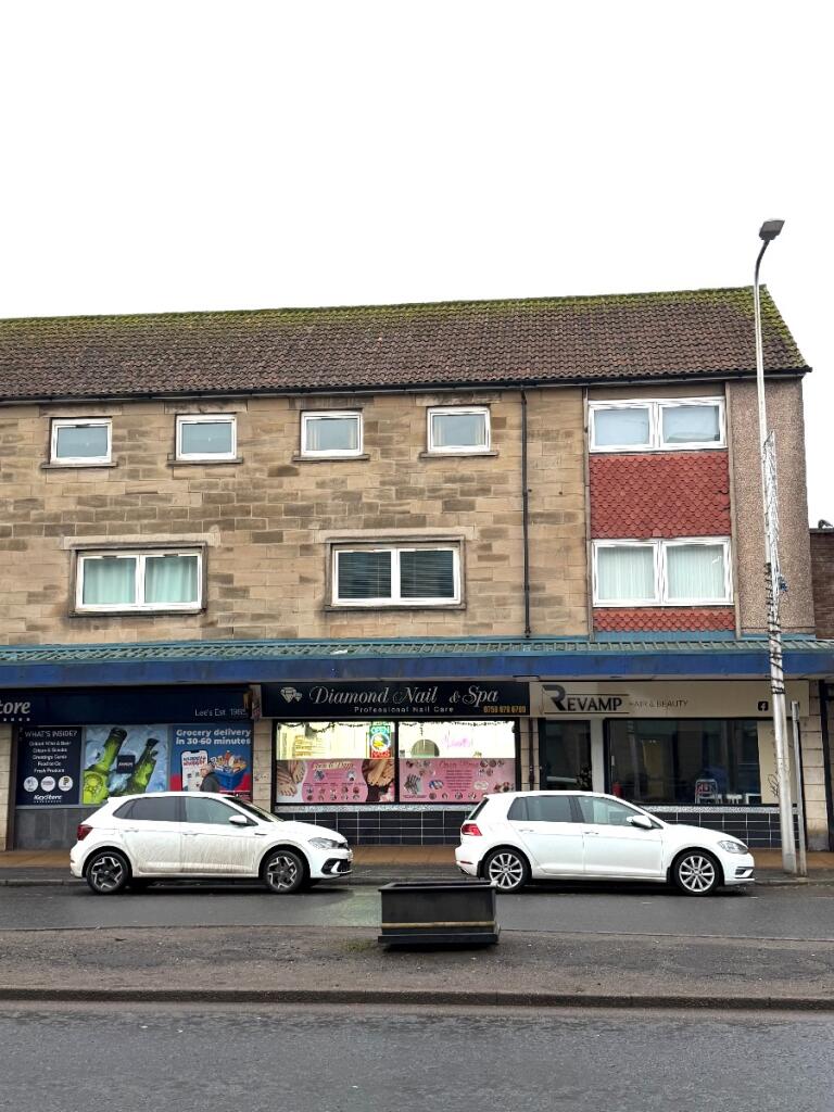 Main image of property: 206b Main Street, Barrhead, Glasgow