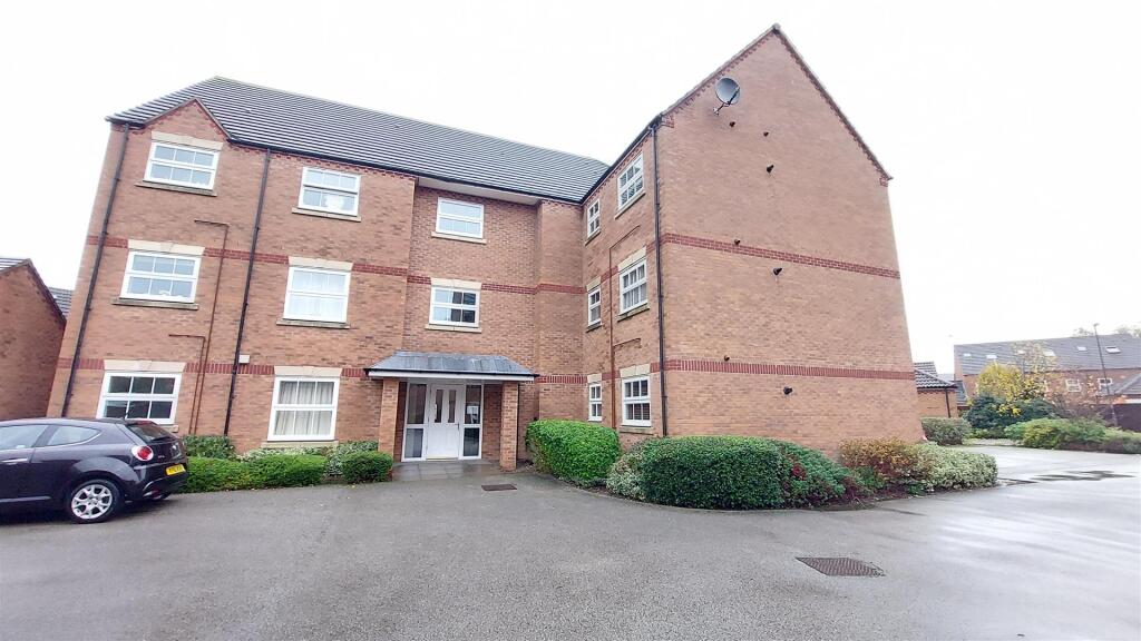 Main image of property: Thames Way, Hilton