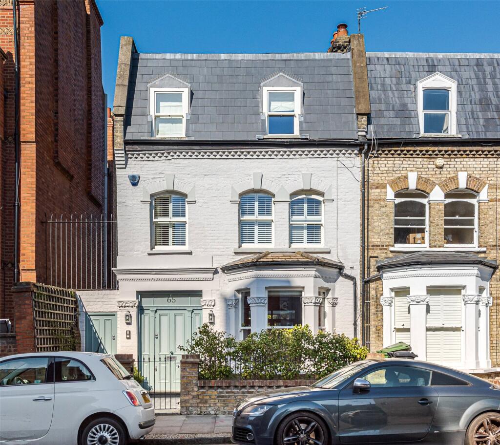 Main image of property: Fulham Park Gardens, London, SW6