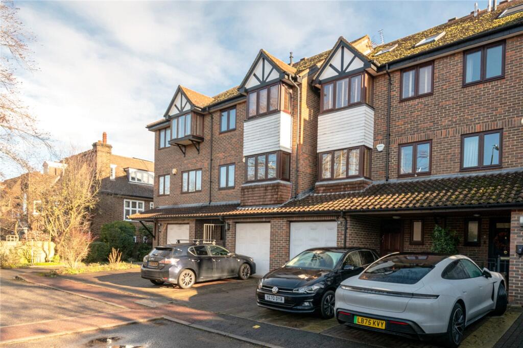 Main image of property: Eliot Gardens, Roehampton Lane, London, SW15