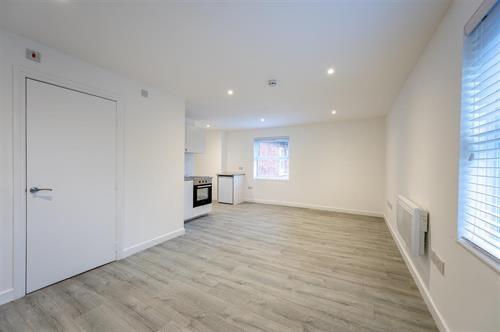 Studio flat for rent in Studio 12, Upper Avenue, Eastbourne, BN21