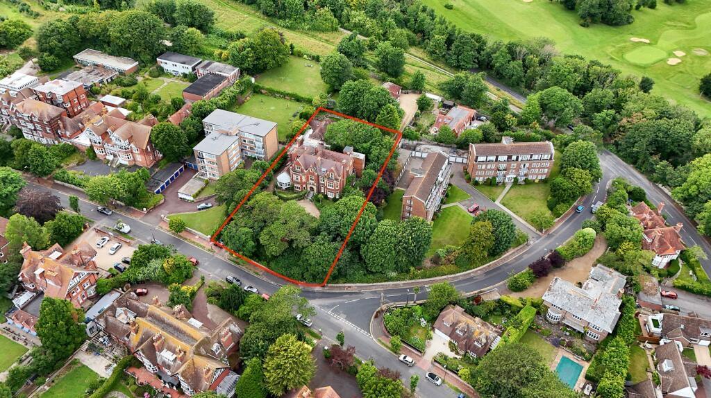 Additional property image - Flat , Cloona East,  Carlisle Road, Eastbourne