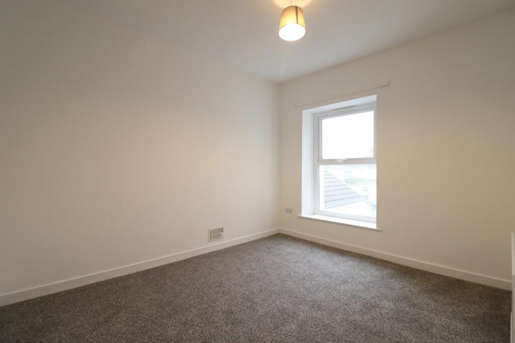 Flat to rent on 79b Ropewalk Road, Llanelli